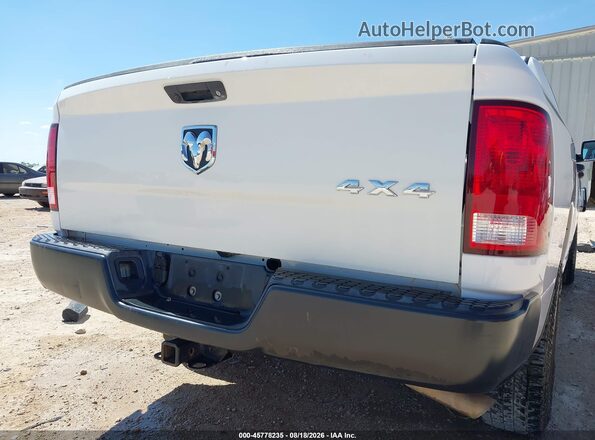 1C6RR7FT2JS289550 2018 RAM 1500 White Vista frontal