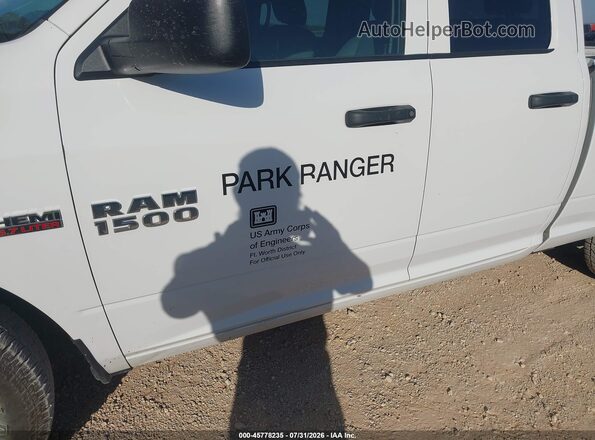 1C6RR7FT2JS289550 2018 RAM 1500 White Vista interior de 360 grados