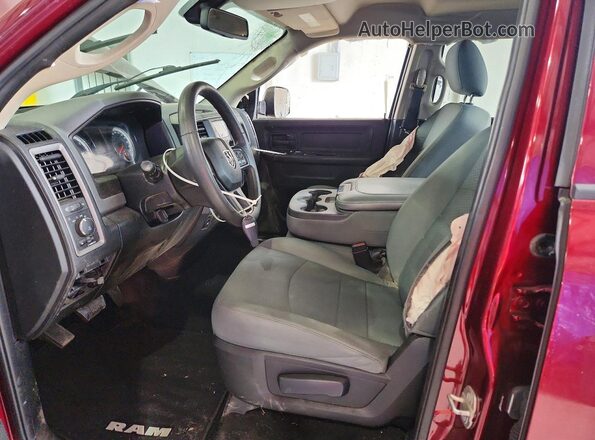 1C6RR7FT3JS192745 2018 RAM 1500 Burgundy Widok wnętrza z przodu