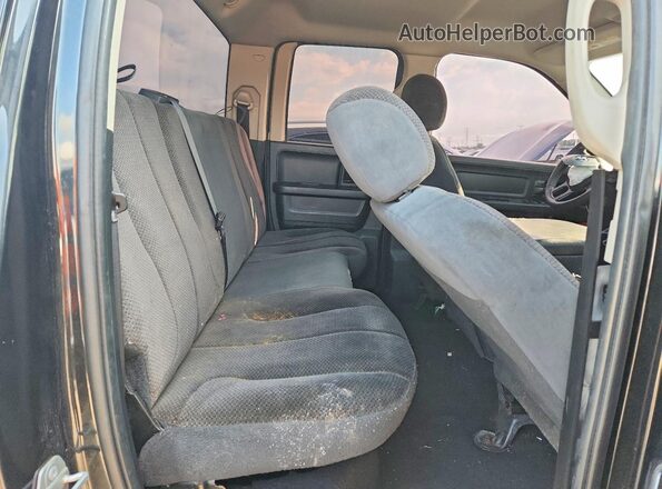 1C6RR7FT4GS421040 2016 RAM 1500 Black Rear seats view
