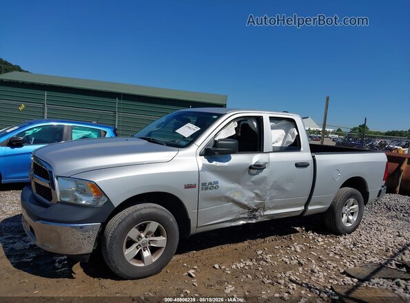 1C6RR7FT4JS327912 2018 RAM 1500 Silver Widok wnętrza 360 stopni
