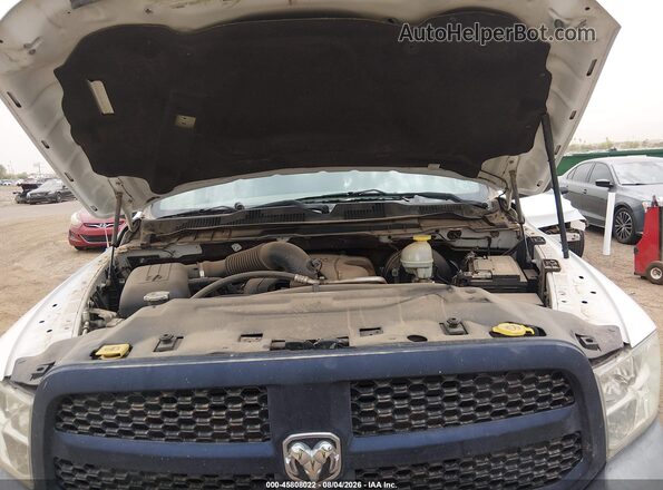 1C6RR7FT5HS597824 2017 RAM 1500 Белый Вид сзади