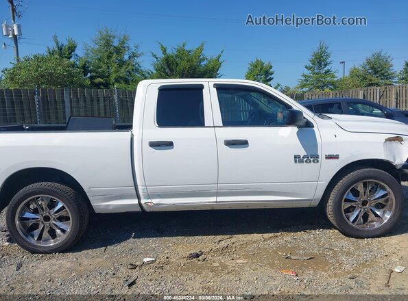 1C6RR7FT5HS644320 2017 RAM 1500 White Панорамний вид салону 360°