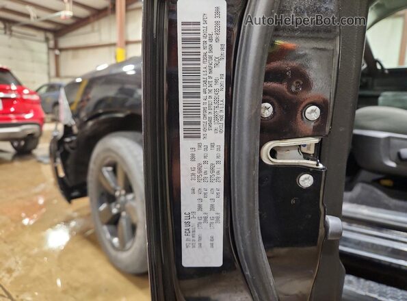 1C6RR7FT6JS281435 2018 RAM 1500 Black Вид підкапотного простору