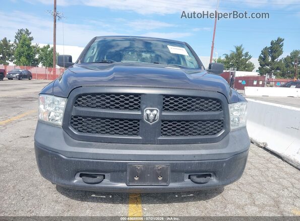 1C6RR7FT6JS306575 2018 RAM 1500 Серый Вид спереди