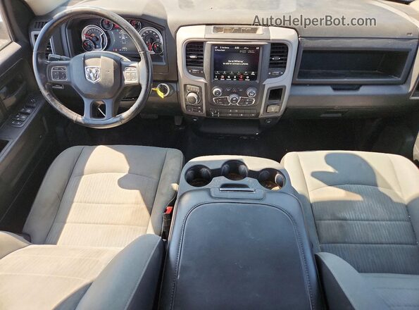 1C6RR7FT7MS571252 2021 RAM 1500 Blue Widok deski rozdzielczej