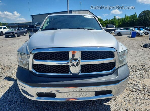 1C6RR7FT8GS197206 2016 RAM 1500 Silver Widok z przodu