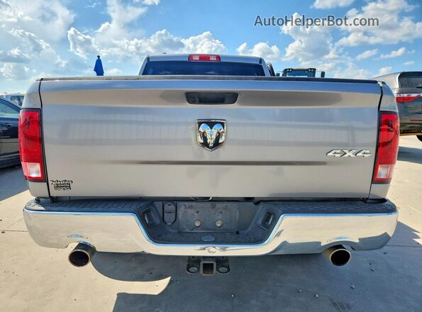 1C6RR7FTXPS537472 2023 RAM 1500 Silver Vista trasera