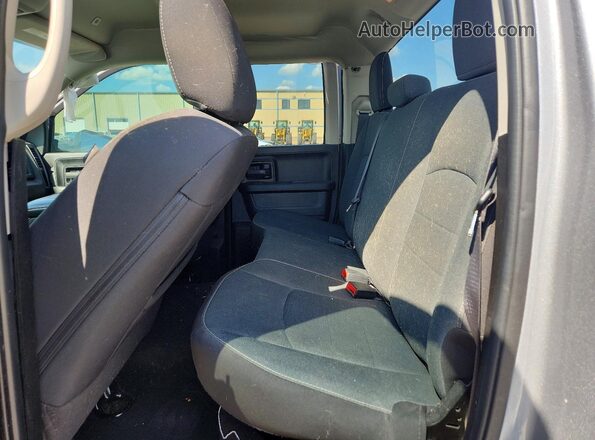 1C6RR7FTXPS537472 2023 RAM 1500 Silver Vista de los asientos traseros