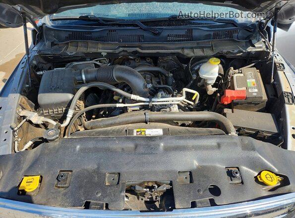 1C6RR7FTXPS537472 2023 RAM 1500 Silver Vista interior trasera