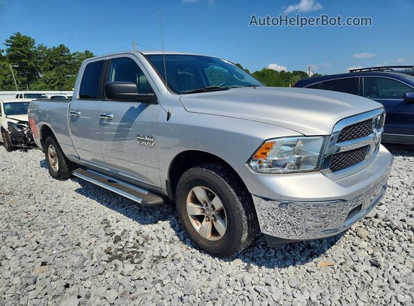 1C6RR7GG1JS307070 2018 RAM 1500 Silver Front right