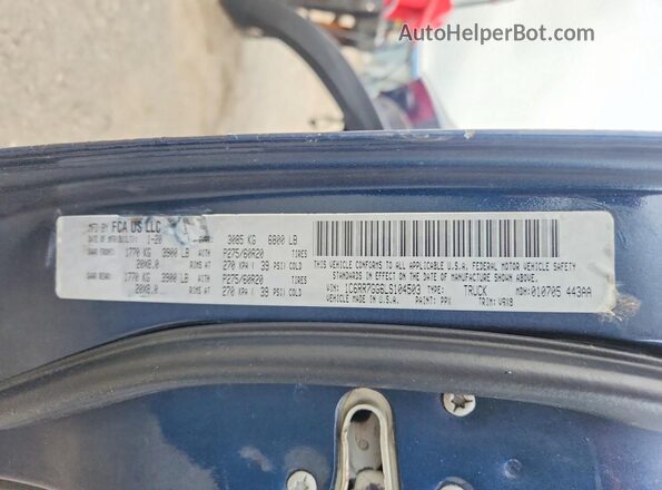 1C6RR7GG6LS104503 2020 RAM 1500 Blue Widok naklejki z numerem VIN