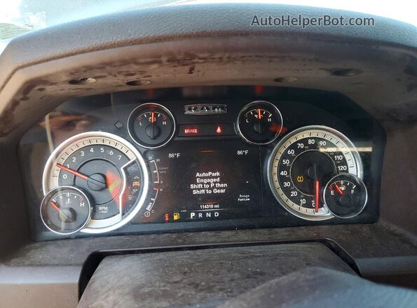 1C6RR7GT1HS685171 2017 RAM 1500 Серый Вид щитка приборов