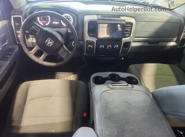 1C6RR7GT2GS328127 2016 RAM 1500 Серый Вид панели приборов