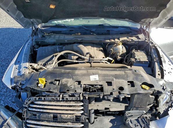1C6RR7GT4GS117592 2016 RAM 1500 Silver Rear interior view