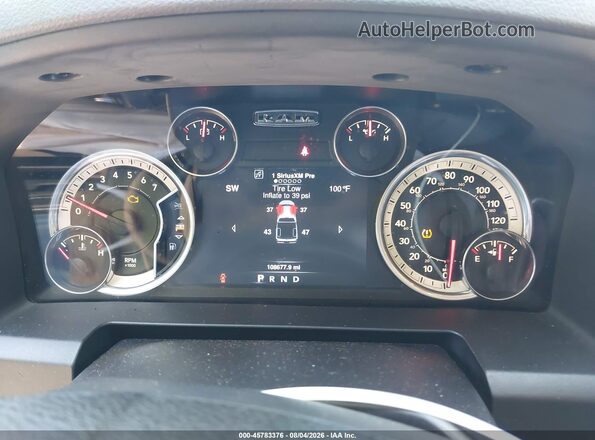 1C6RR7GT4GS254810 2016 RAM 1500 Black Vista de los asientos traseros