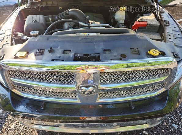 1C6RR7GT5HS842748 2017 RAM 1500 Черный Вид задней части салона