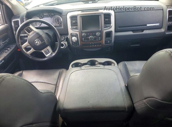 1C6RR7JT2HS736895 2017 RAM 1500 White Առջևի վահանակի տեսք
