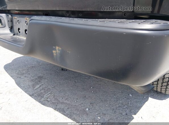 1C6RR7KG0JS106168 2018 RAM 1500 Black Սալոնի 360 աստիճան տեսք