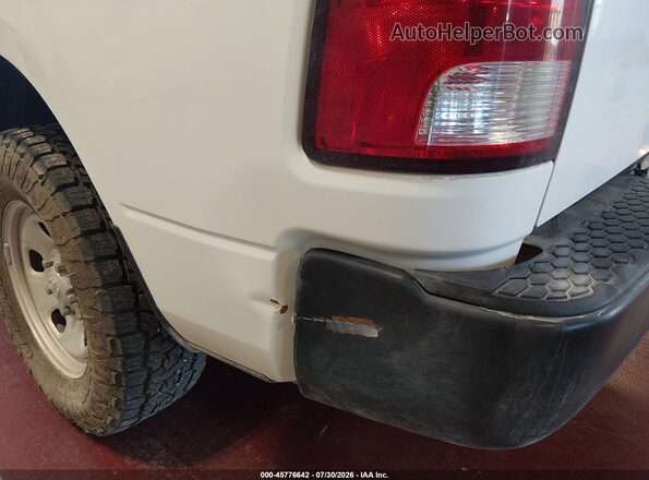 1C6RR7KG0JS133483 2018 RAM 1500 White Դիմացի տեսք