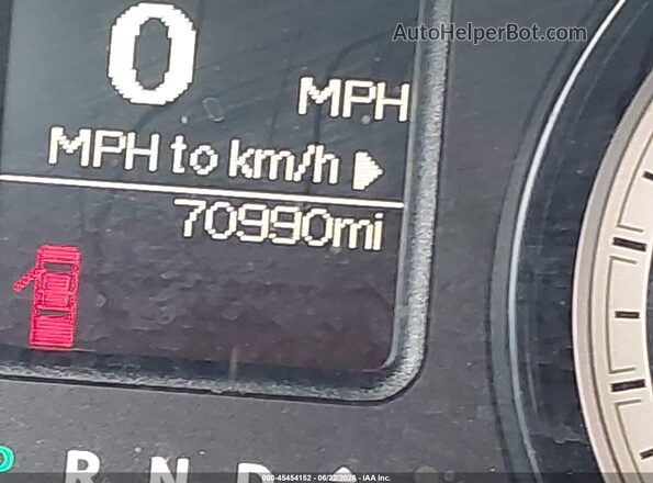1C6RR7KG0JS300506 2018 RAM 1500 White 
