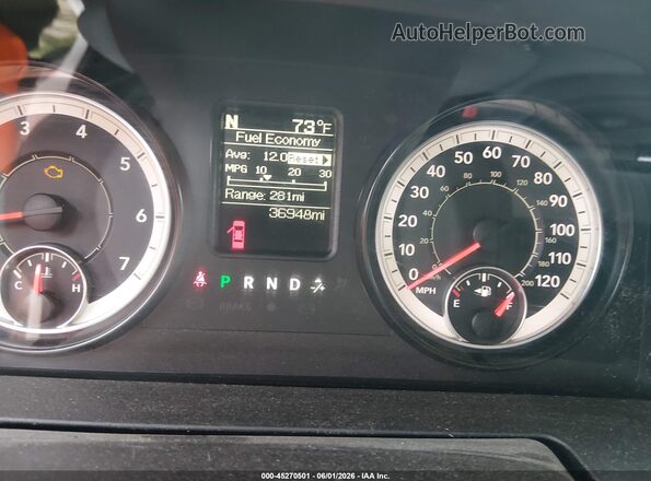 1C6RR7KG1GS339873 2016 RAM 1500 Белый Вид задних сидений