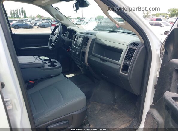 1C6RR7KG1GS383808 2016 RAM 1500 White Vista interior delantera