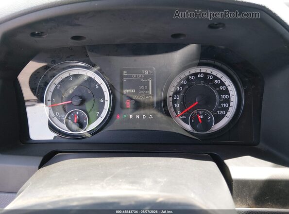 1C6RR7KG1HS590829 2017 RAM 1500 Blue Vista de los asientos traseros