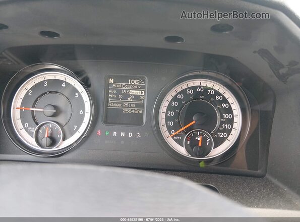 1C6RR7KG2GS284995 2016 RAM 1500 Серый Вид задних сидений