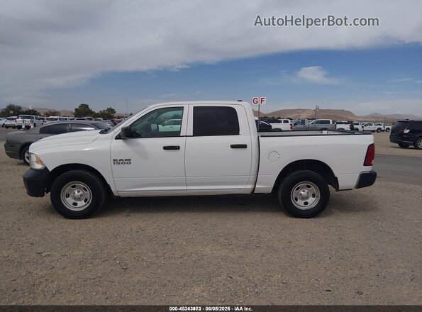 1C6RR7KG2JS315864 2018 RAM 1500 White 360 interior view