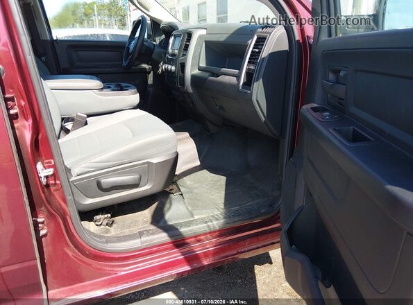 1C6RR7KG3GS339874 2016 RAM 1500 Красный Вид салона спереди