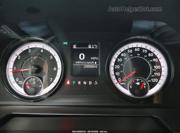 1C6RR7KG4JS293141 2018 RAM 1500 White Հետևի նստատեղերի տեսք