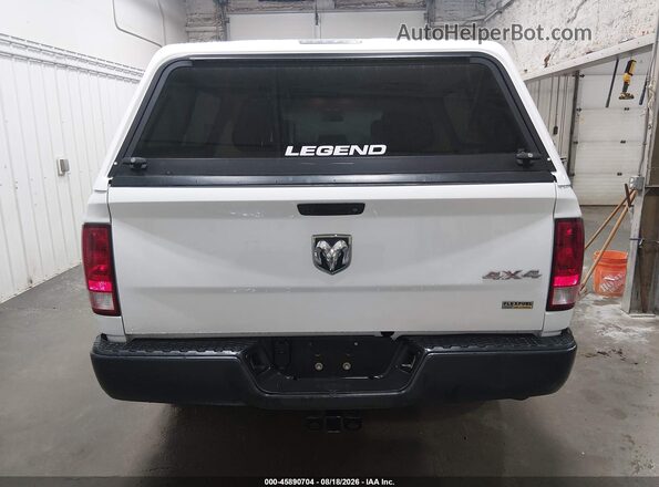 1C6RR7KG4JS293141 2018 RAM 1500 White 