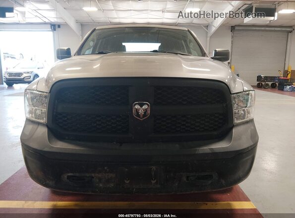 1C6RR7KG4KS645457 2019 RAM 1500 CLASSIC Silver Սարքավորումների վահանակի տեսք