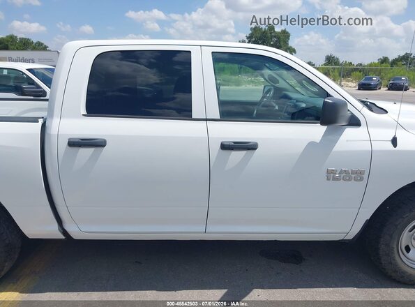 1C6RR7KG5JS181433 2018 RAM 1500 Белый Вид задней части салона