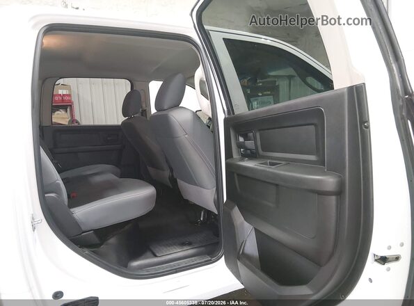 1C6RR7KG7JS300499 2018 RAM 1500 White Вид наклейки з VIN-кодом