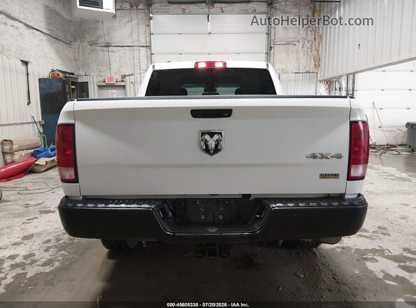1C6RR7KG7JS300499 2018 RAM 1500 White 