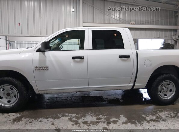 1C6RR7KG7JS300499 2018 RAM 1500 White Панорамний вид салону 360°