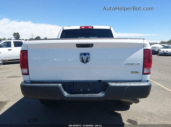1C6RR7KG7JS306593 2018 RAM 1500 Белый 