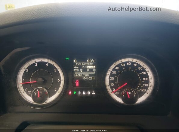 1C6RR7KG9JS144174 2018 RAM 1500 Silver Вид задніх сидінь