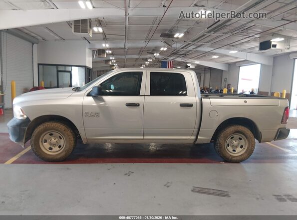 1C6RR7KG9JS144174 2018 RAM 1500 Silver Панорамний вид салону 360°