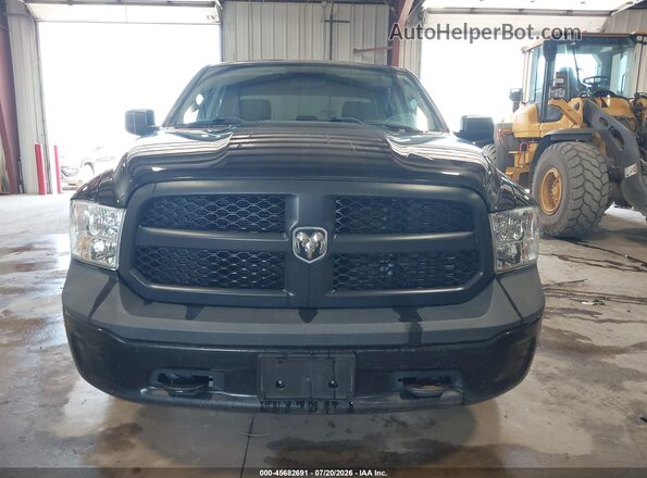 1C6RR7KGXKS649657 2019 RAM 1500 CLASSIC Black Rear interior view