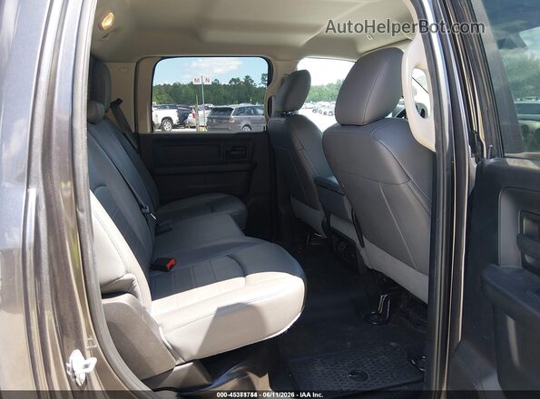 1C6RR7KGXLS153453 2020 RAM 1500 CLASSIC Gray Widok naklejki z numerem VIN