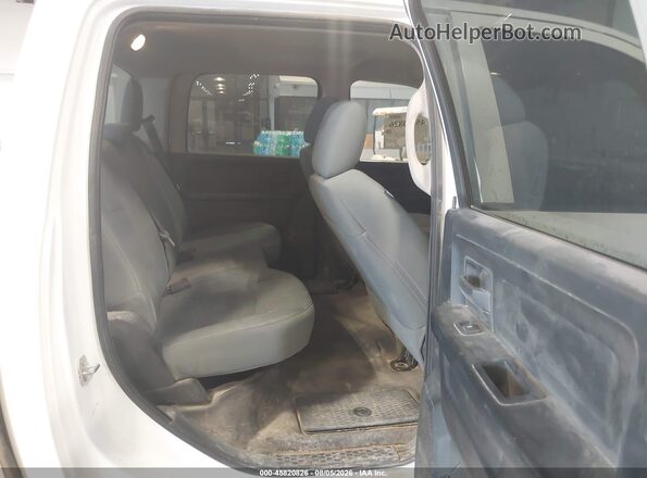 1C6RR7KM3HS763577 2017 RAM 1500 White Widok naklejki z numerem VIN