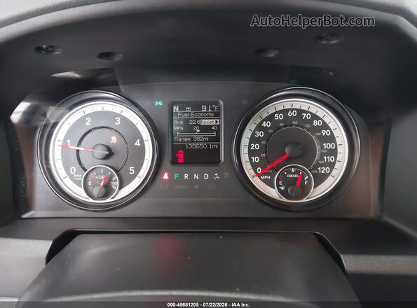 1C6RR7KM9HS701696 2017 RAM 1500 White Հետևի նստատեղերի տեսք