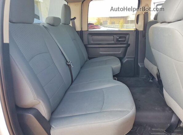 1C6RR7KT0JS314418 2018 RAM 1500 White Вид задніх сидінь