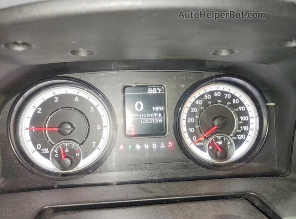 1C6RR7KT4HS803351 2017 RAM 1500 Коричневый Вид щитка приборов