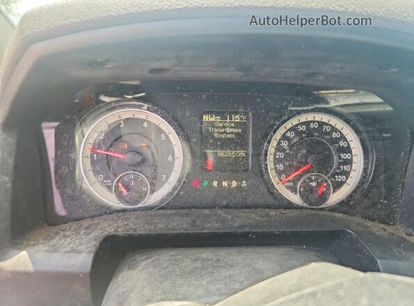 1C6RR7KT4HS846300 2017 RAM 1500 Синий Вид щитка приборов