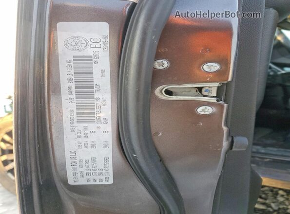 1C6RR7KT7LS125977 2020 RAM 1500 Black Vista de la etiqueta del VIN