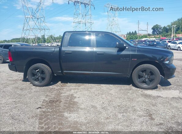 1C6RR7KTXHS690215 2017 RAM 1500 Black Панорамний вид салону 360°